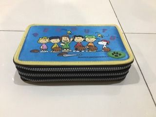 อื่นๆ SNOOPY and FRIENDS Portable Case 3 Layers with strong zippers