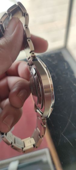 นาฬิกาSeiko SNKN75K1
หน้าส้ม เรือนสแตนเลส มือสอง ราคา 5,000 รูปที่ 5