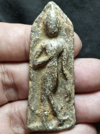 พระปางลีลาเนื้อตะกั่วสนิมแดงครับ รูปที่ 9