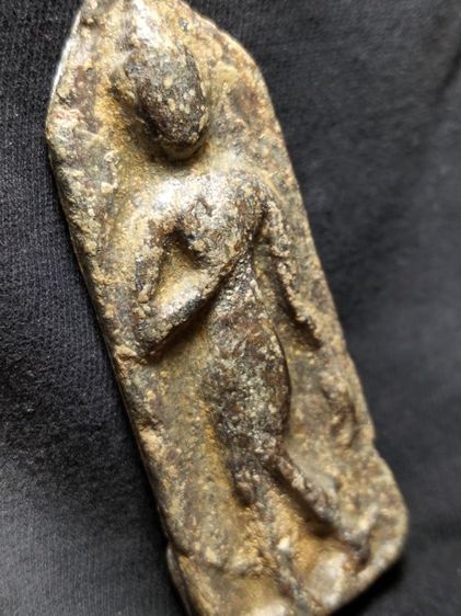 พระปางลีลาเนื้อตะกั่วสนิมแดงครับ รูปที่ 15