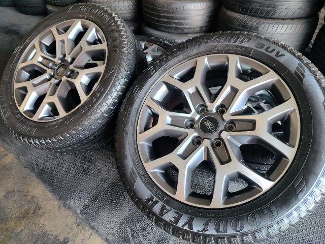 ล้อแม็ก ford everest ขอบ 20 6 รูพร้อมยาง goodyear รูปที่ 3
