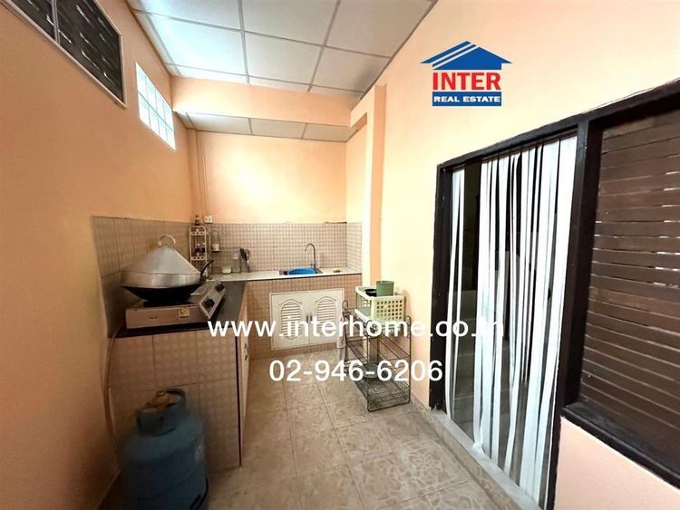 ทาวน์เฮ้าส์ 2 ชั้น 18 ตร.ว. หมู่บ้านส่องแสง วิลล่า ใกล้โรงพยาบาลเกษมราษฎร์ บางแค ซอยเพชรเกษม63 ถนนเพชรเกษม ถนนกาญนาภิเษก เขตหนองแขม กรุงเทพ รูปที่ 4