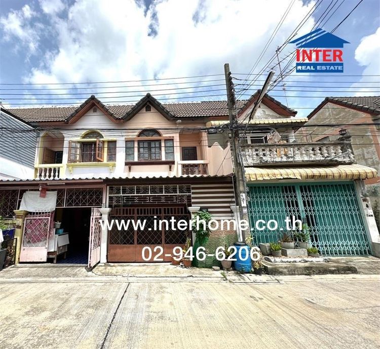 ทาวน์เฮ้าส์ 2 ชั้น 18 ตร.ว. หมู่บ้านส่องแสง วิลล่า ใกล้โรงพยาบาลเกษมราษฎร์ บางแค ซอยเพชรเกษม63 ถนนเพชรเกษม ถนนกาญนาภิเษก เขตหนองแขม กรุงเทพ