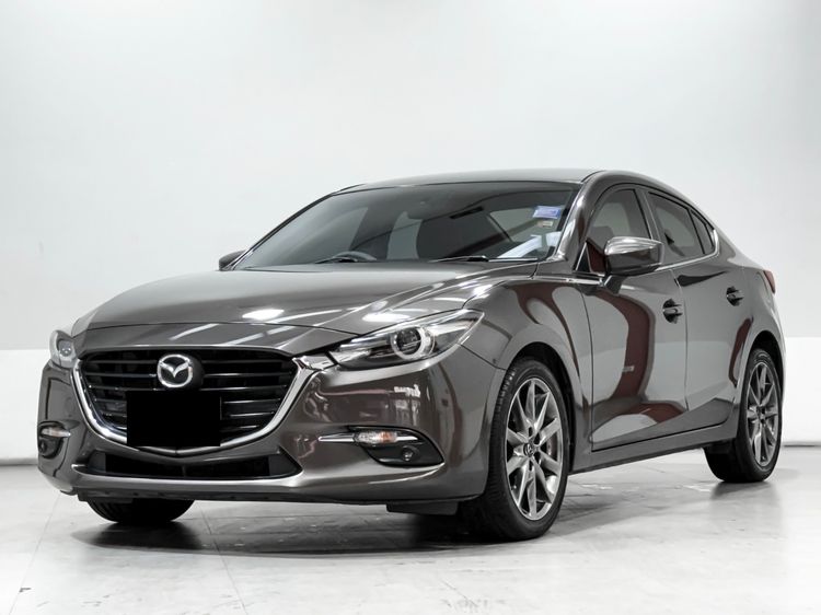รถ Mazda Mazda3 2.0 S สี น้ำตาล