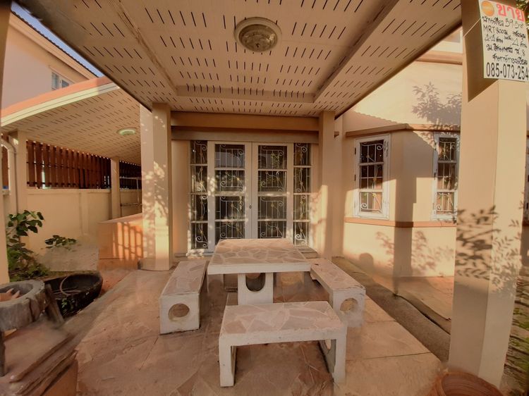 บ้านเดี่ยว หมู่บ้านสินเพชร จันทน์ทองเอี่ยม บางบัวทอง  59.5 ตรว 3 นอน 2 น้ำ 4 จอด (ภายนอกอีก 4  )  4.4 ล้าน ลดเหลือ 4.0 ล้าน โทร 085 0732541 รูปที่ 2