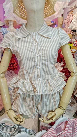 เสื้อผ้า