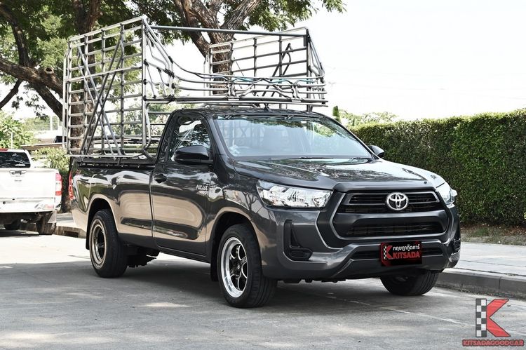 รถ Toyota Hilux Revo 2.4 Entry สี เทา