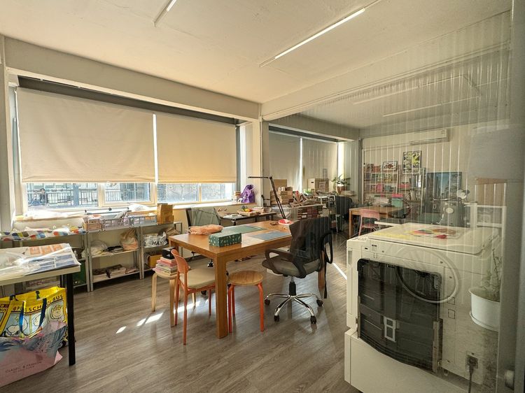 พื้นที่สํานักงานชั้นให้เช่าติดถนนใหญ่เส้นพหลโยธิน ใกล้ BTS อารีย์-สะพานควาย ติดธนาคารออมสินสํานักงานใหญ่ รูปที่ 2