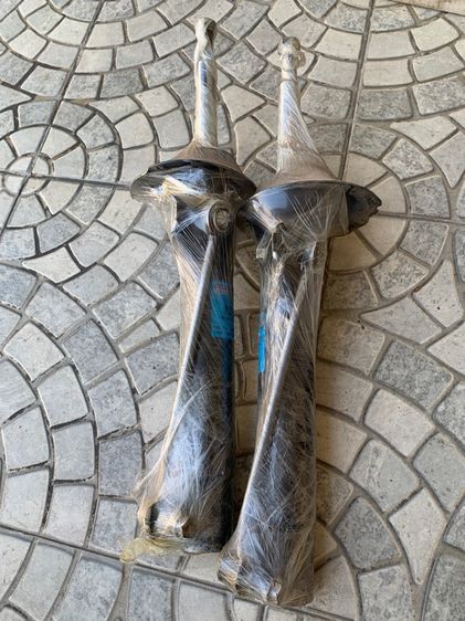 โช๊คหน้า 