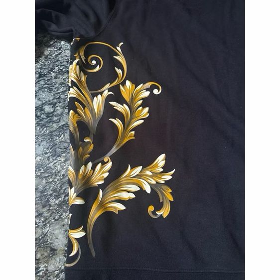 ส่งต่อ เสื้อ hoodie H and M size S อก 86-90 cm เอว 74-78 cm ของแท้ 100 เปอร์เซ็นต์ รูปที่ 4