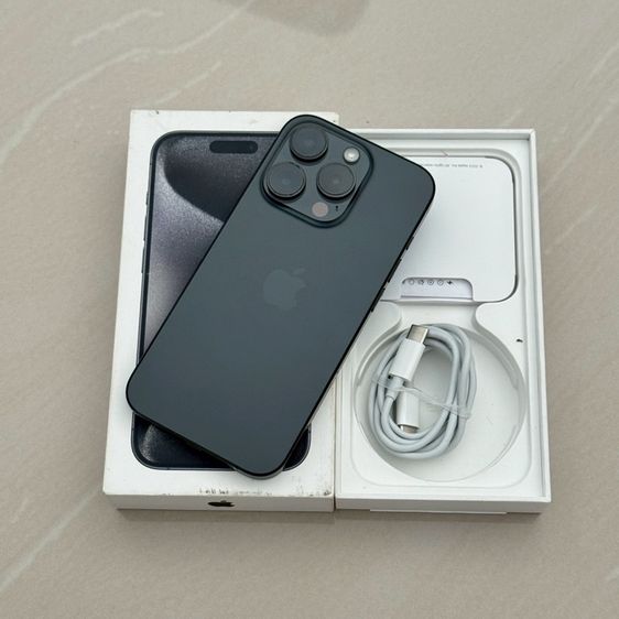 iPhone 15 Pro 256g สีดำ สภาพสวยมาก