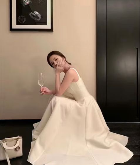 เดรสออกงาน รูปที่ 2