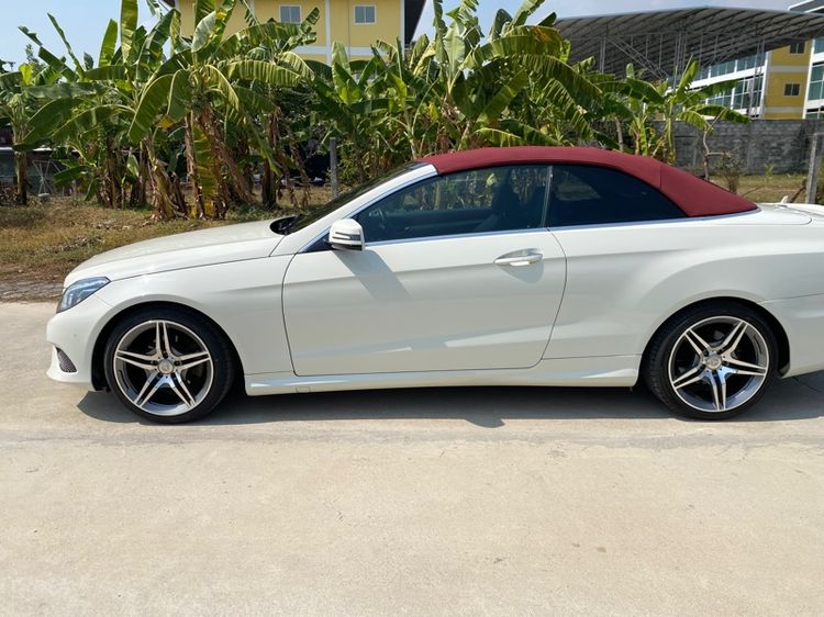 รถ Mercedes-Benz E-Class E250 สี ขาว