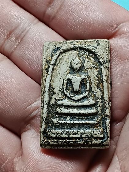 พระสมเด็จวัดระฆัง พิมพ์ใหญ่ หลังกาบหมาก รุ่นเเรก สภาพสวย มีลงทองล่องชาดเก่ามาแต่ดั้งเดิม พระสวยสมบูรณ์มาก พบน้อย รูปที่ 7