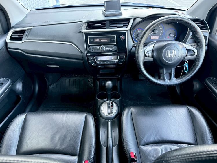 Honda Brio 2016 1.2 V Sedan เบนซิน ไม่ติดแก๊ส เกียร์อัตโนมัติ ขาว รูปที่ 2