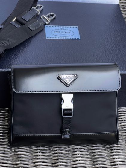 PRADA ReNylon Leather Shoulder Bag รูปที่ 2