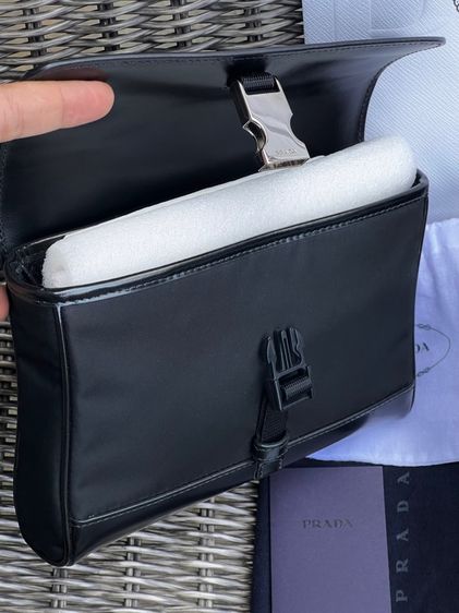 PRADA ReNylon Leather Shoulder Bag รูปที่ 14