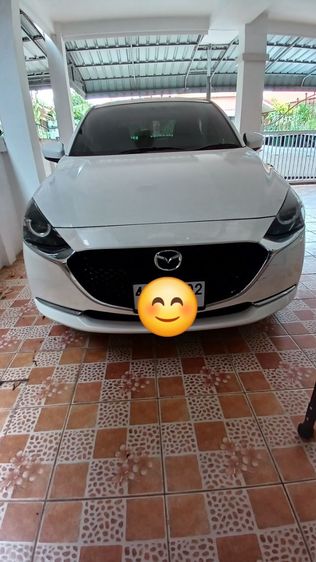Mazda Mazda 2 2022 1.3 Skyactiv-G Sedan เบนซิน ไม่ติดแก๊ส เกียร์อัตโนมัติ ขาว รูปที่ 4