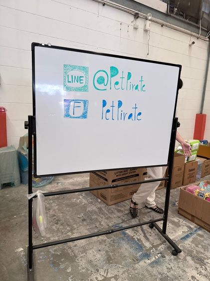 อื่นๆ กระดาน whiteboard แบบแม่เหล็ก มีล้อ 