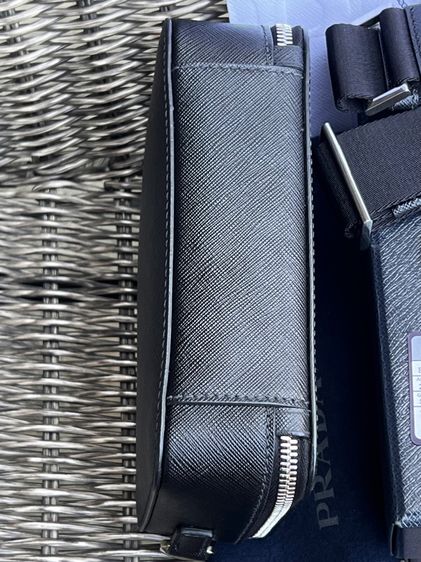 Prada Brique Saffiano Leather Bag รูปที่ 10