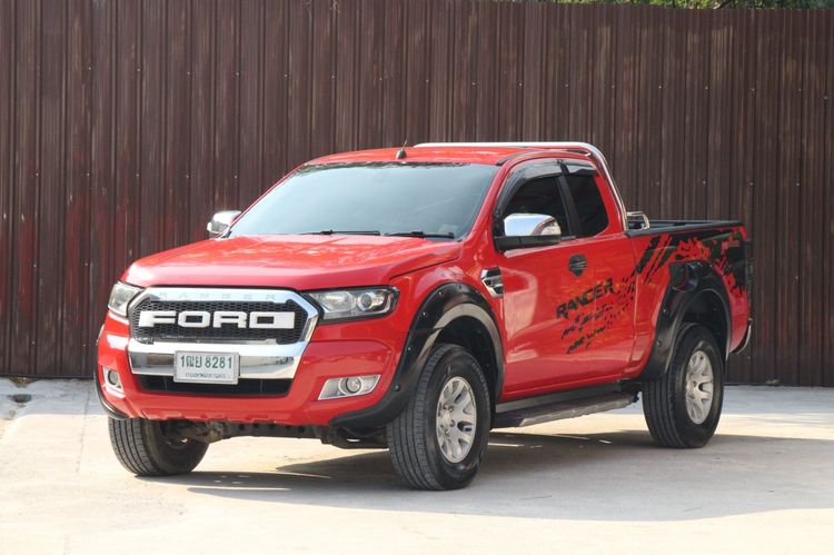 รถ Ford Ranger 2.2 Hi-Rider XLT สี แดง