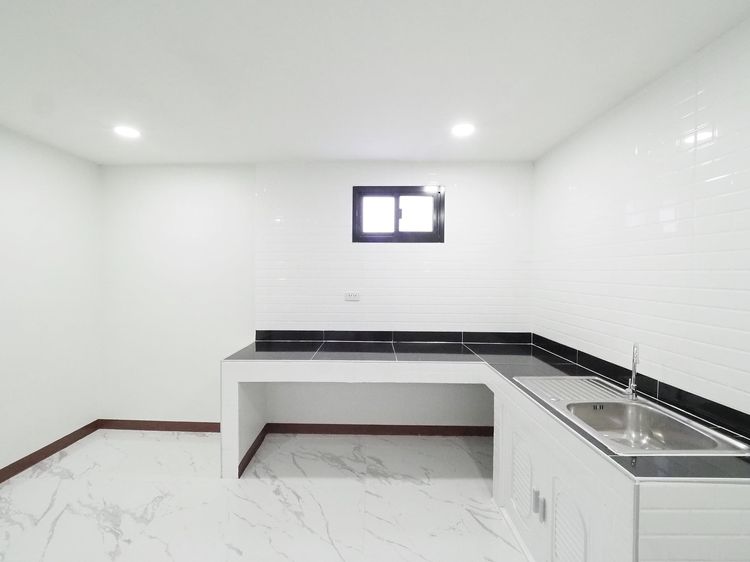 ขายอาคารพาณิชย์ 3.5 ชั้น+ดาดฟ้า บัวทองธานี บางใหญ่-กาญจนาภิเษก ขนาด 15 ตรว. 5นอน 3น้ำ ขาย 1.99ล้าน รูปที่ 4