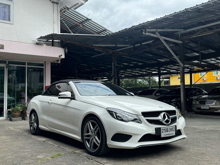รถ Mercedes-Benz E-Class E200 สี ขาว