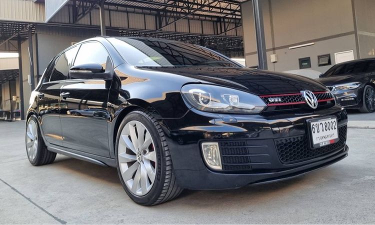 Volkswagen New Beetle 2013 Sedan เบนซิน เกียร์อัตโนมัติ ดำ รูปที่ 2