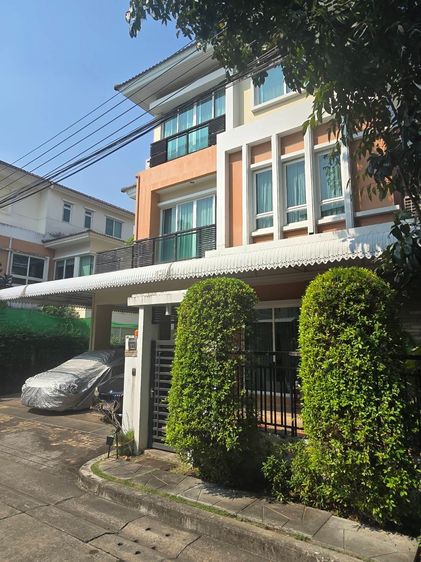 ขายบ้านเดี่ยวแปลงมุม  “ราคาพิเศษ”หมู่บ้านบางกอก บูเลอวาร์ด รามอินทรา กม.2