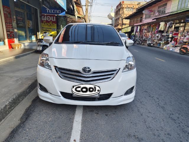 Toyota Vios 2010 1.5 E Sedan เบนซิน ไม่ติดแก๊ส เกียร์ธรรมดา ขาว รูปที่ 2