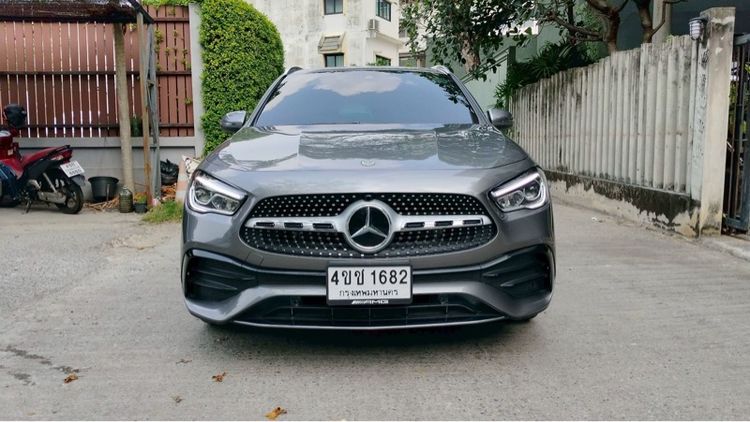 Mercedes-Benz GLA-Class 2023 GLA200 เบนซิน ไม่ติดแก๊ส เกียร์อัตโนมัติ เทา รูปที่ 2