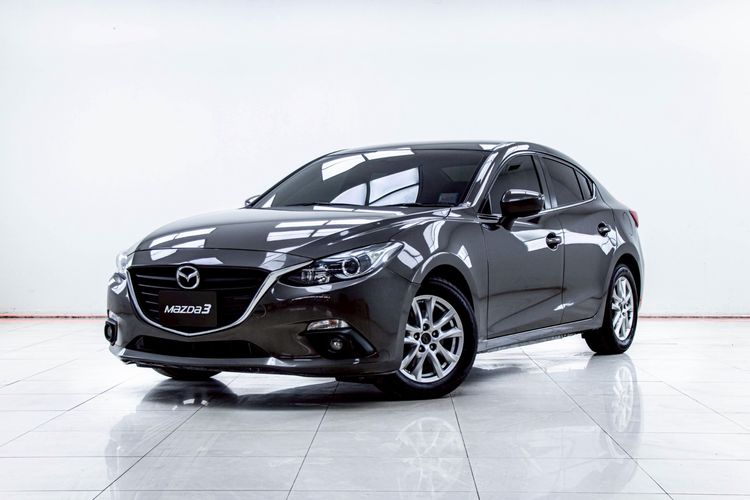 Mazda Mazda3 2015 2.0 C Sedan เบนซิน ไม่ติดแก๊ส เกียร์อัตโนมัติ น้ำตาล รูปที่ 4