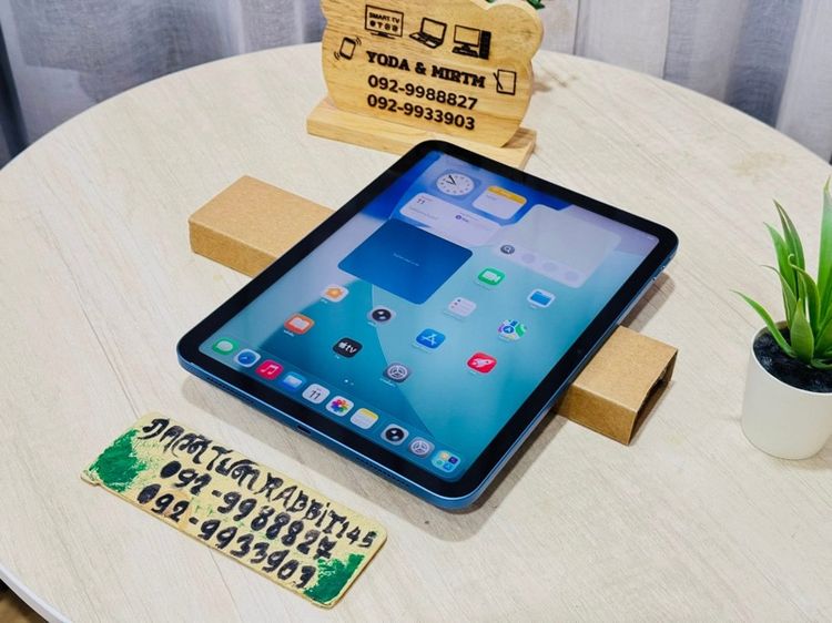 iPad (10th generation)   Wi-Fi 64