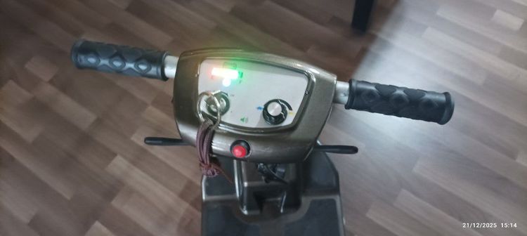 รถสี่ล้อผู้สูงอายุ รูปที่ 3