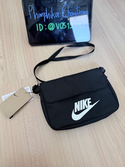 กระเป๋า Nike Revel Crossbody Bag 🖤