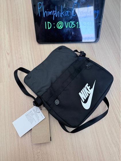กระเป๋า Nike Revel Crossbody Bag 🖤 รูปที่ 2