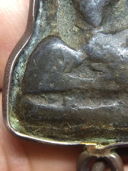 พระมเหศวรจับขอบเงินเก่า รูปที่ 8