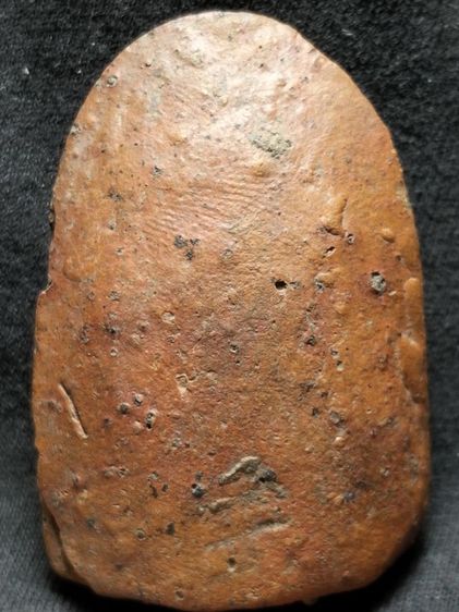 พระเปิดลำพูนเนื้อแดงครับ รูปที่ 2