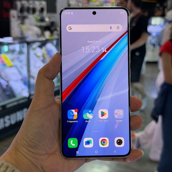 ยี่ห้ออื่นๆ 512 GB IQOO 13 5G สีขาว(Legend) เครื่องศูนย์ สภาพสวยมากๆ จอ6.82นิ้ว แรม16รอม512 Snap8 Elite กล้อง50ล้าน(3ตัว) 🔥🔥