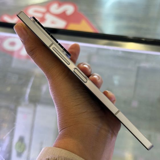 Samsung Z Fold6 สีเงิน เครื่องศูนย์ สภาพสวยมาก จอ7.6นิ้ว แรม12รอม256 Snap8 Gen3 กล้อง50ล้าน(3ตัว)❤️❤️ รูปที่ 4