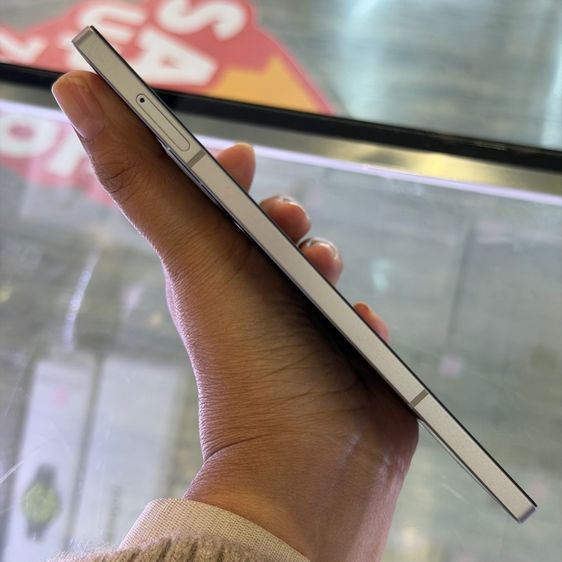 Samsung Z Fold6 สีเงิน เครื่องศูนย์ สภาพสวยมาก จอ7.6นิ้ว แรม12รอม256 Snap8 Gen3 กล้อง50ล้าน(3ตัว)❤️❤️ รูปที่ 3