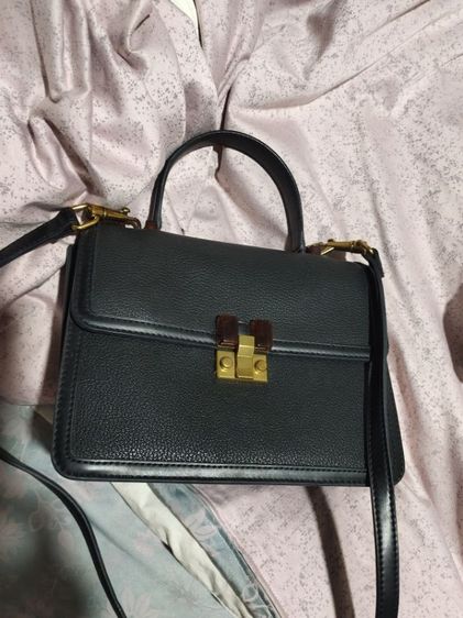 กระเป๋าแบรนด์