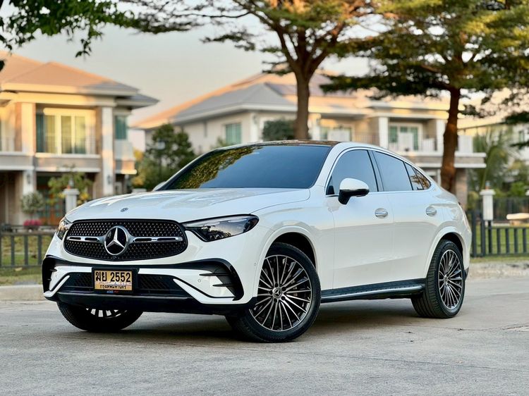 รถ Mercedes-Benz GLC-Class GLC350e สี ขาว