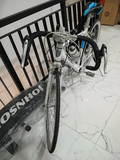 จักรยานทางเรียบมือสอง สภาพเดิมๆ ใช้น้อย รูปที่ 2