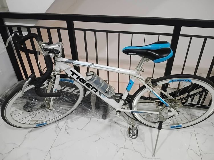 จักรยานทางเรียบมือสอง สภาพเดิมๆ ใช้น้อย