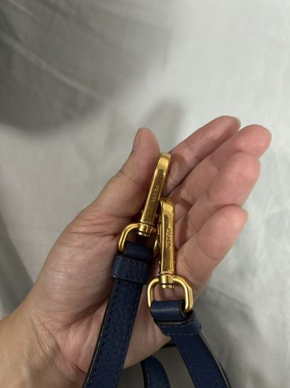 Prada สภาพดี หนังแท้ รูปที่ 6