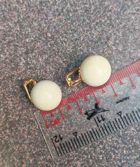 ต่างหูหนีบวัสดุธรรมชาติแท้ งานเก่า งานนอก ราคาแบ่งปันครับ รูปที่ 5