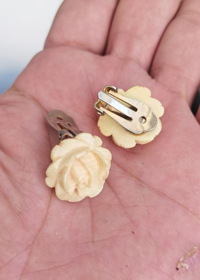 ต่างหูหนีบวัสดุธรรมชาติแท้ งานเก่า งานนอก ราคาแบ่งปันครับ รูปที่ 3