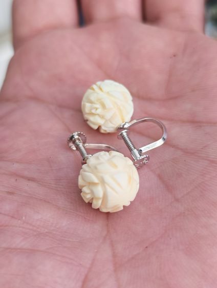 ต่างหูหนีบวัสดุธรรมชาติแท้ งานเก่า งานนอก สวยมากครับ รูปที่ 4