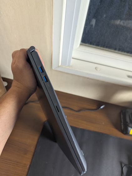 โน้ตบุ๊ก MSI Ryzen 7 5700U รูปที่ 3